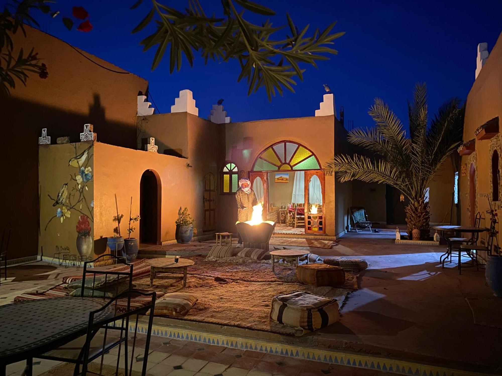 Hotel Dar M'Hamid El Ghizlane Exterior foto