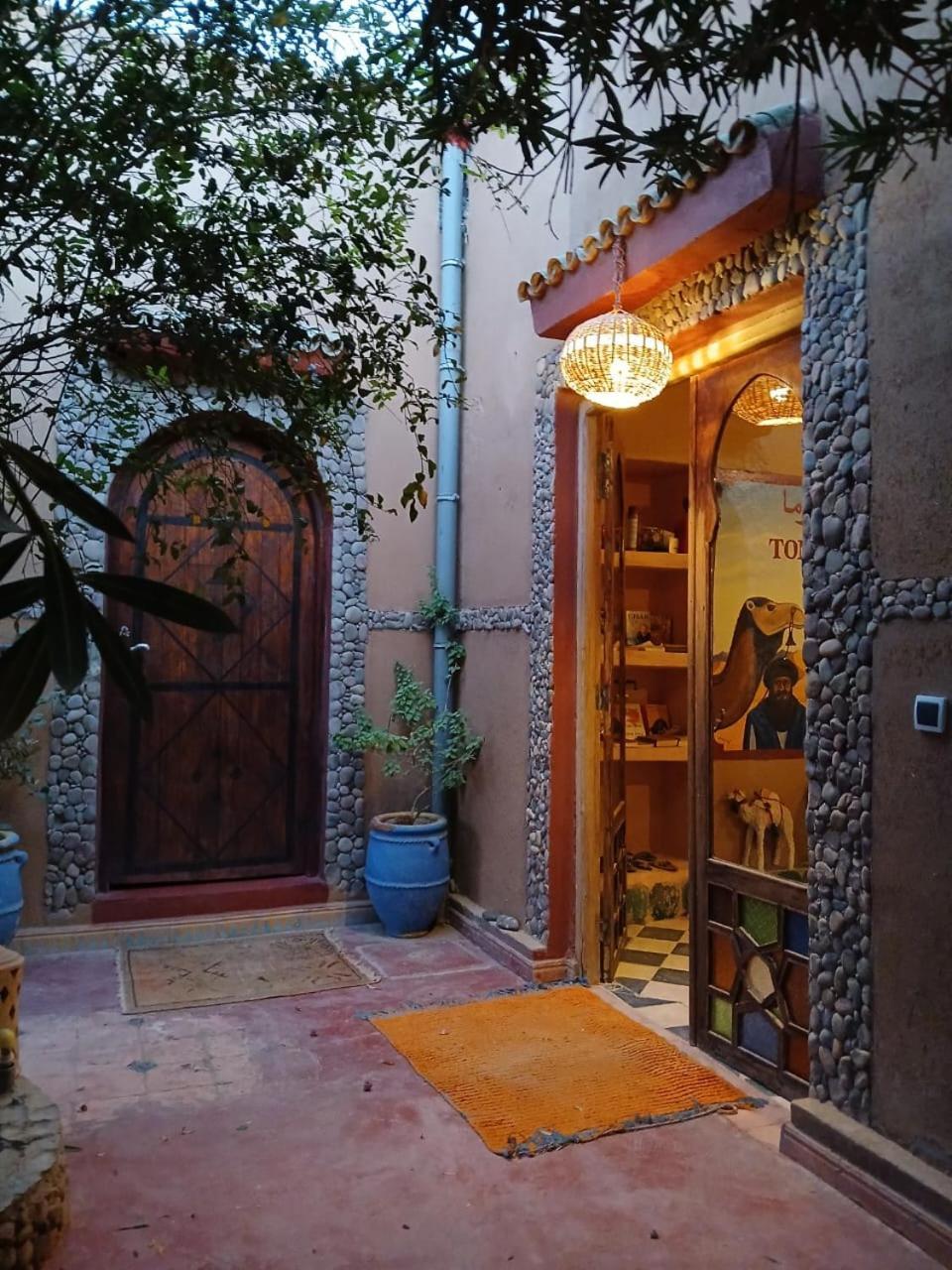 Hotel Dar M'Hamid El Ghizlane Exterior foto