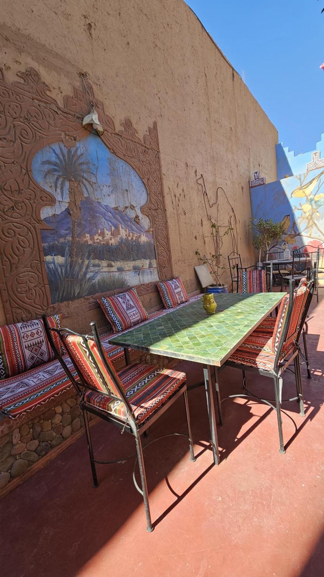 Hotel Dar M'Hamid El Ghizlane Exterior foto